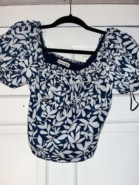 Abercrombie & Fitch top - S